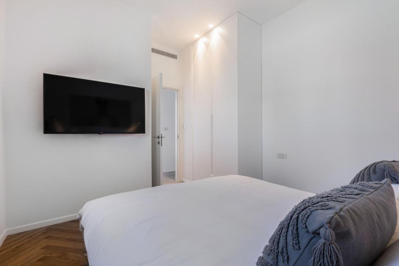 Blue Sky Penthouse By Five Stay Tel Aviv Esterno foto