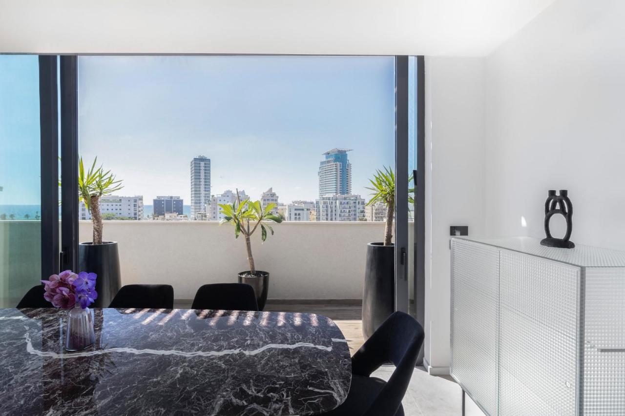 Blue Sky Penthouse By Five Stay Tel Aviv Esterno foto